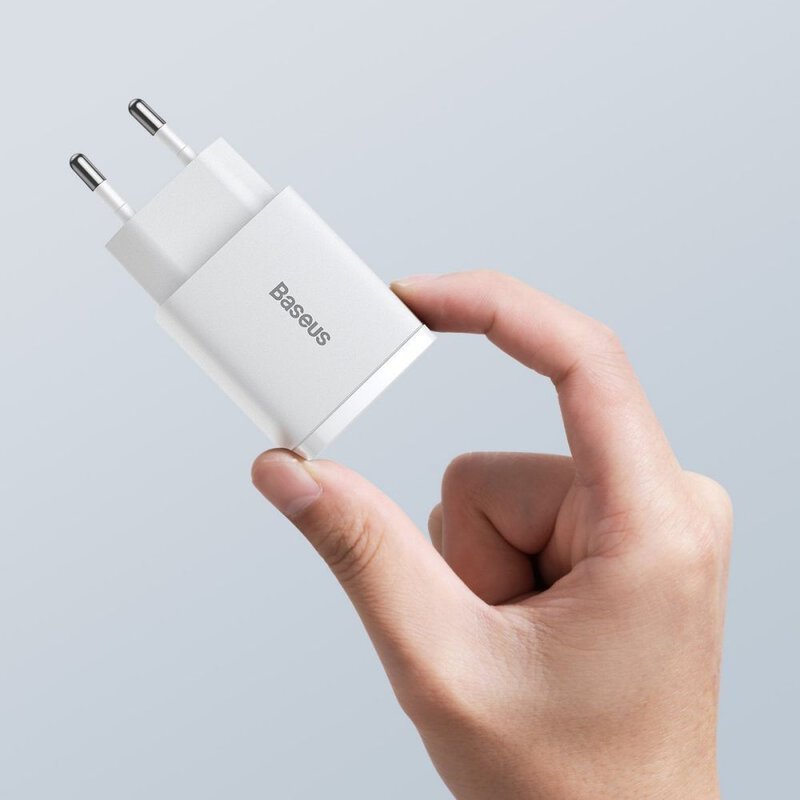chargeur usb rapide compact baseus 20w avec ports usb usb c blanc ccxj b02 3.jpg