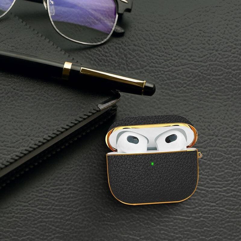 hyphen apple airpods 3 leather case black hac lcbk2007 4.jpeg