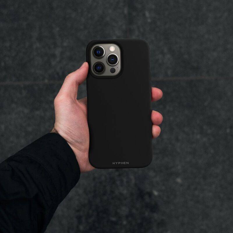 hyphen tint silicone magsafe case black iphone 14 pro max 6 7 hpc sbk14pm4155 2.jpeg hyphen tint silicone magsafe case black iphone 14 pro max 6 7 hpc sbk14pm4155 2.jpeg